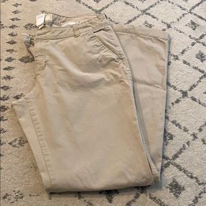 Women’s khaki pants
